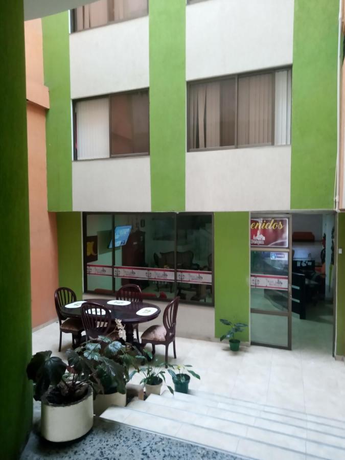 Hotel Del Parque Velez Bagian luar foto